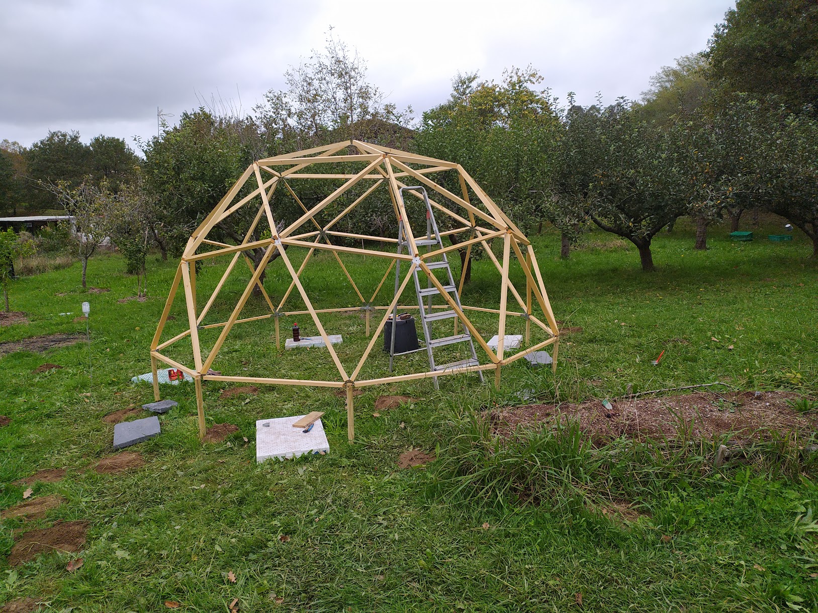Compost-Powered-Dome