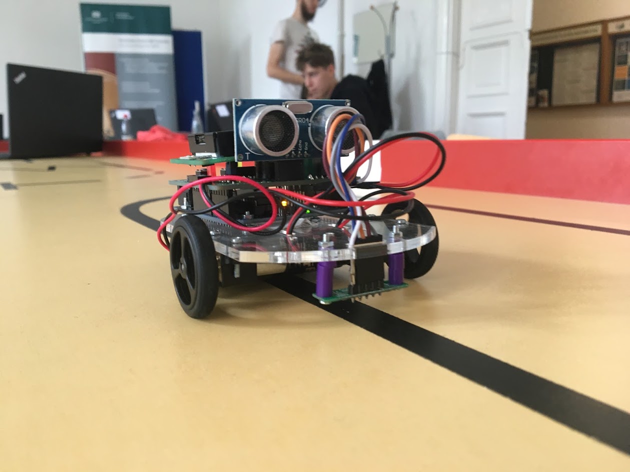GitHub - filiptronicek/arduino_line_follow: An Arduino script that ...