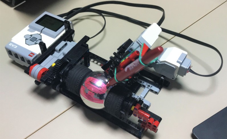 EV3-Christmas-Plotter