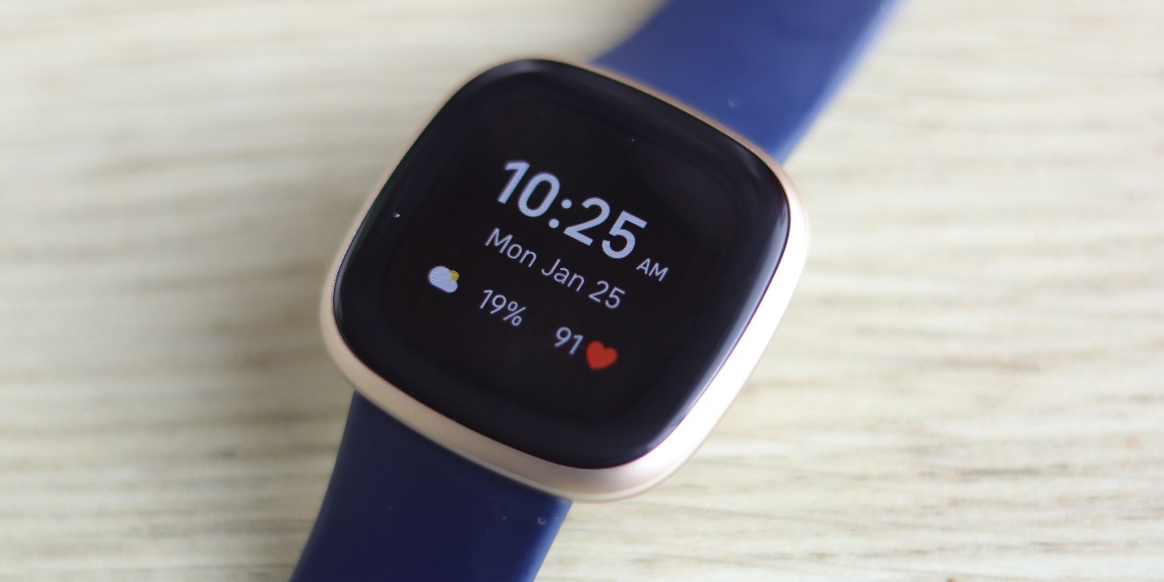 Fitbit versa discount clock faces free