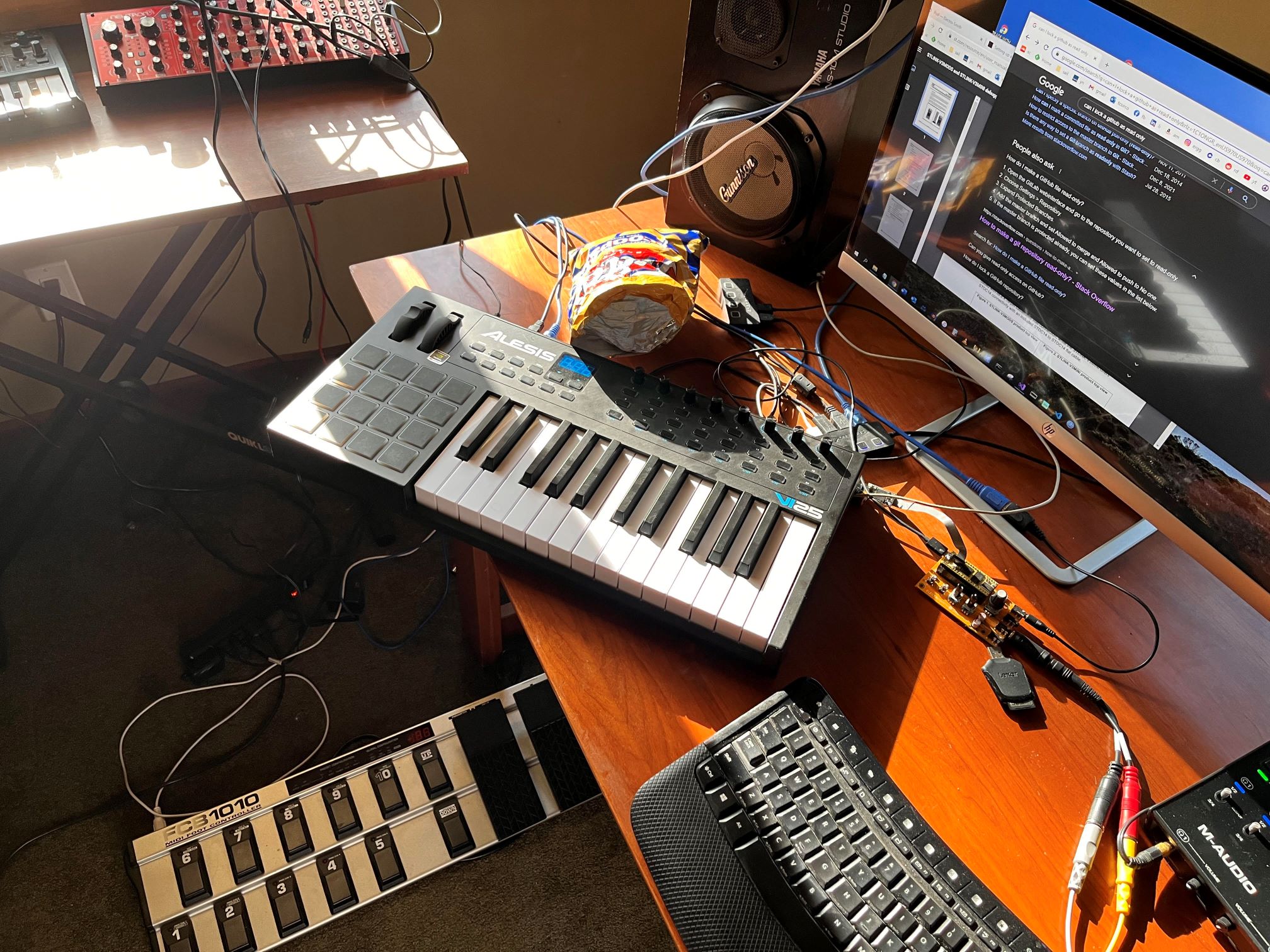 GitHub - bgunnison/spring: A physical modeling synth based on the Daisy ...