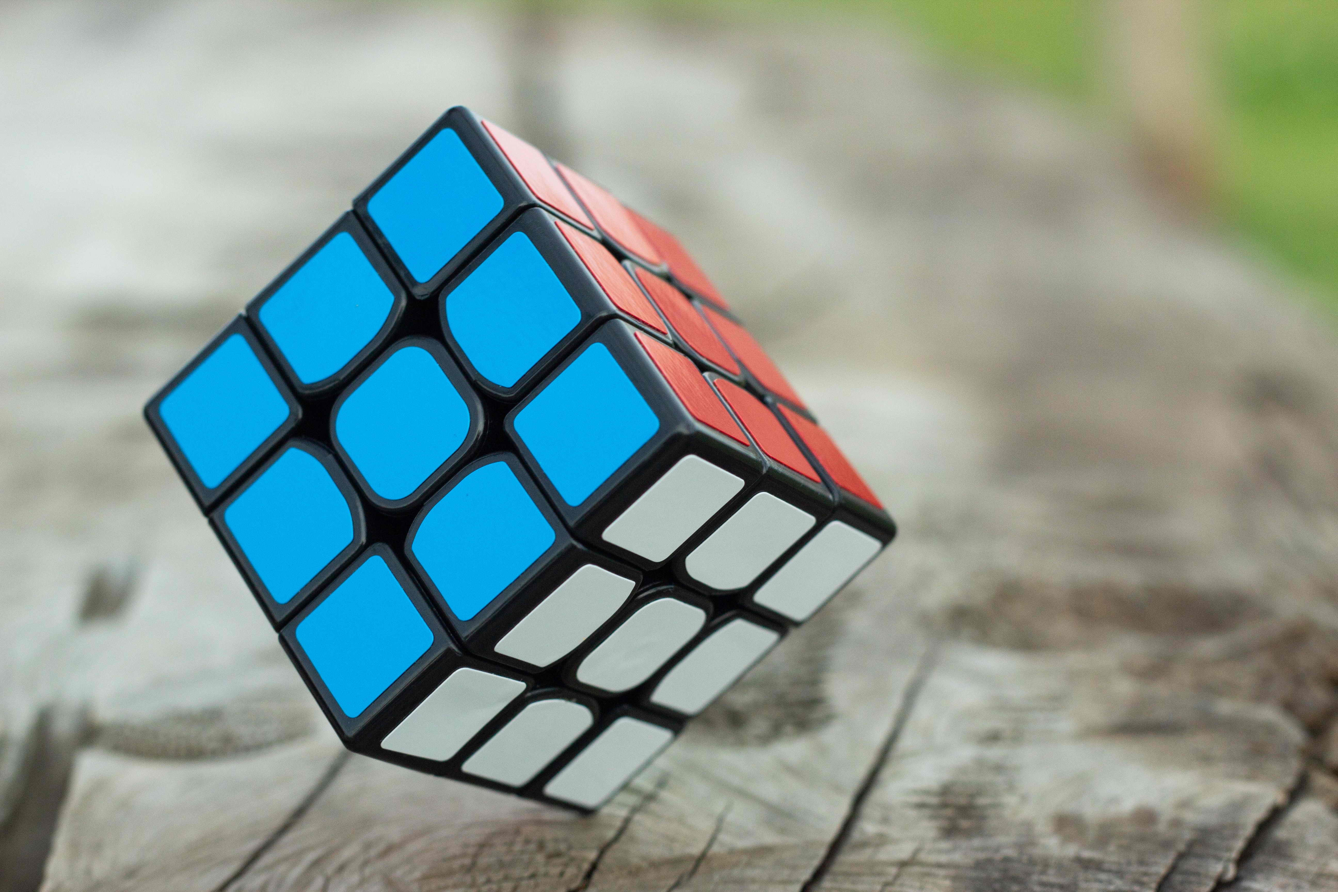 Building a Rubik's Cube Solver With Python3