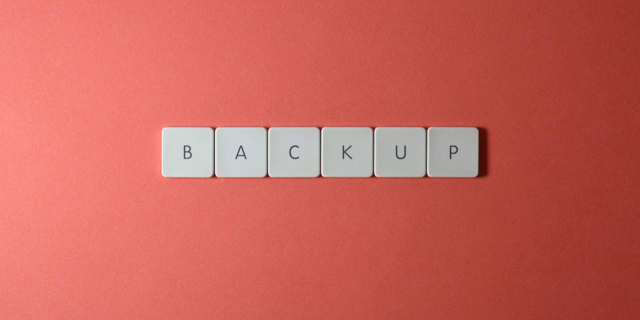 GitHub - MurrayMoffatt/php_backup: Backup MySQL databases on a web server